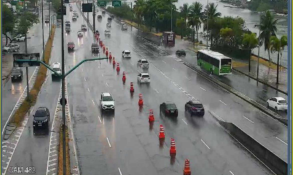 Temporal causa transtornos em Volta Redonda, Sul do Rio e Costa Verde