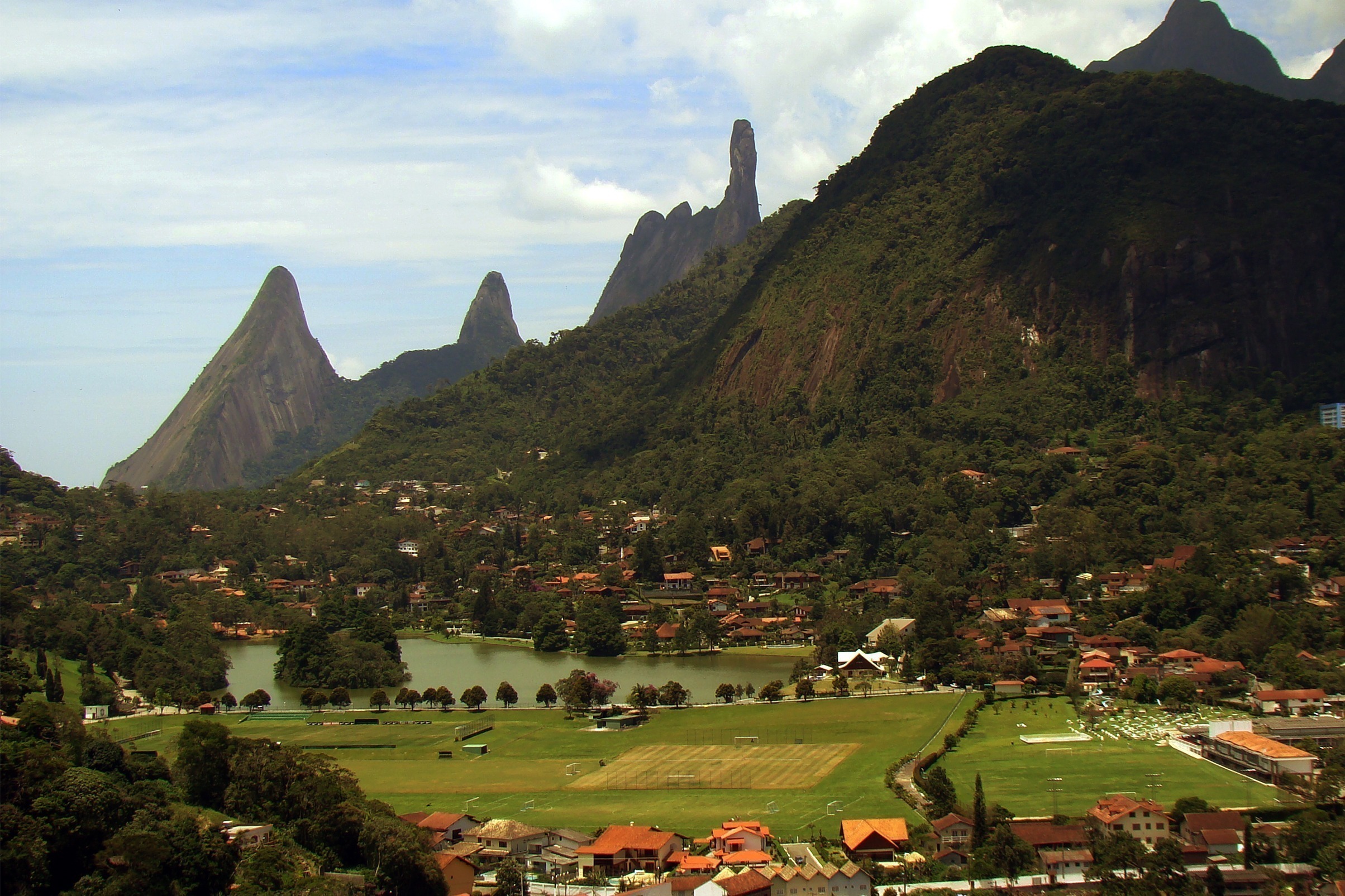 Dias de jogo do Brasil na Copa do Mundo: Prefeitura de Teresópolis