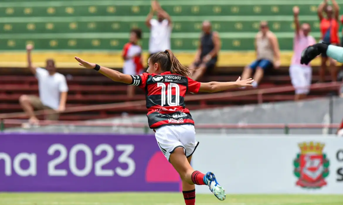 Conheça a Bola de Futebol do Paulistão 2023: a mais ecológica do mundo!